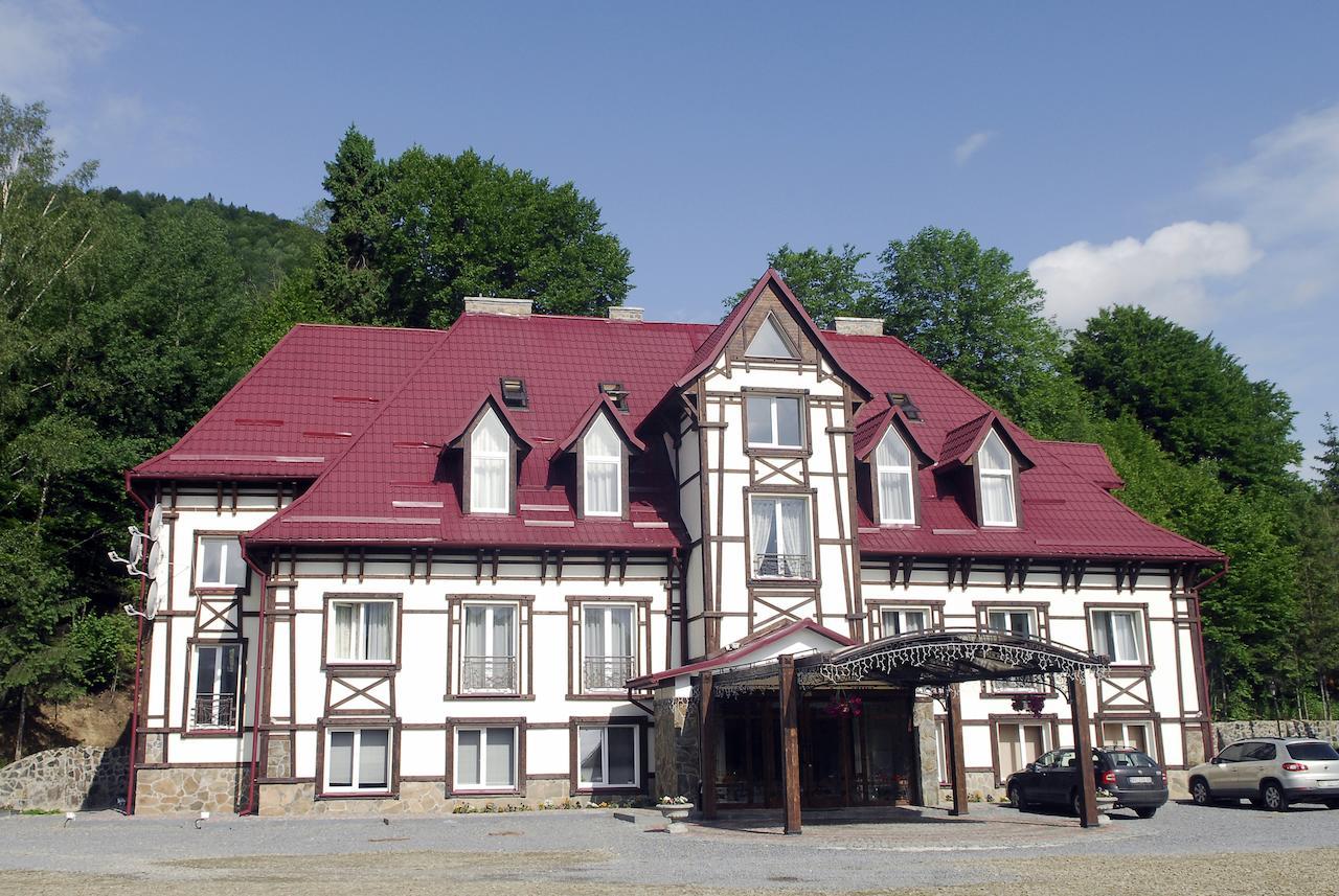 Zolota Forel Hotel Korostov Exterior foto