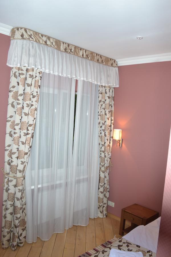 Zolota Forel Hotel Korostov Zimmer foto